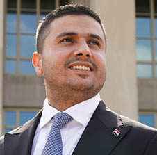 د. صادق علي حسن